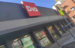 Restyling supermercado DIA en Sabadell realizado por GRAUGO